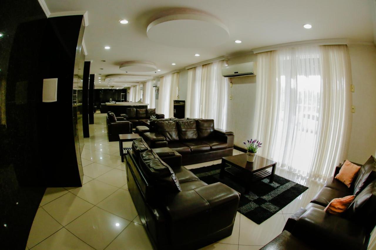 Acropolis Marina Hotel أنجرا دوس ريس المظهر الخارجي الصورة